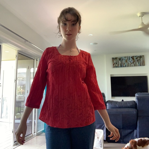 Ruby red mom style blouse ❤️❤️ - Picture 2 of 5